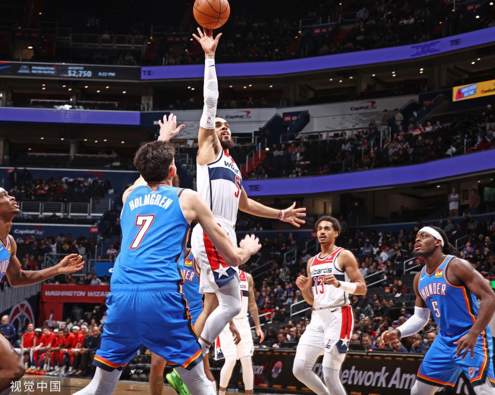 进行了多场 进行了多场